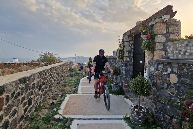 Santorini: E-Bike Tour Experience - Guide Experience and Highlights