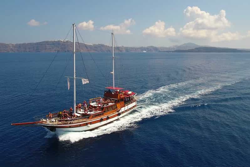 Santorini Old Port: Boat Cruise to the Volcano & Hot Springs - Highlights and Features