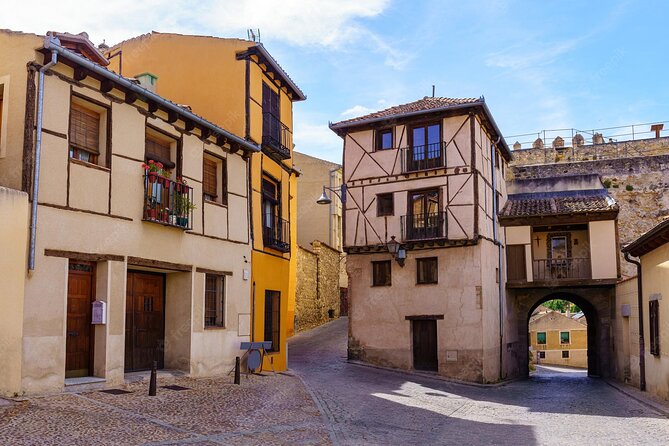 Segovia Walking Private Tour 3 Hours With Tickets Included - Customer Reviews