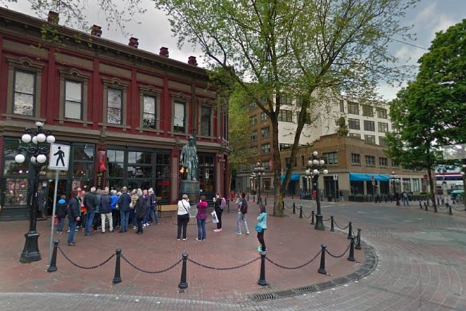 Self-Guided Scavenger Hunt: Vancouver Red Bricks & Gold Dragons - Preparation and Recommendations