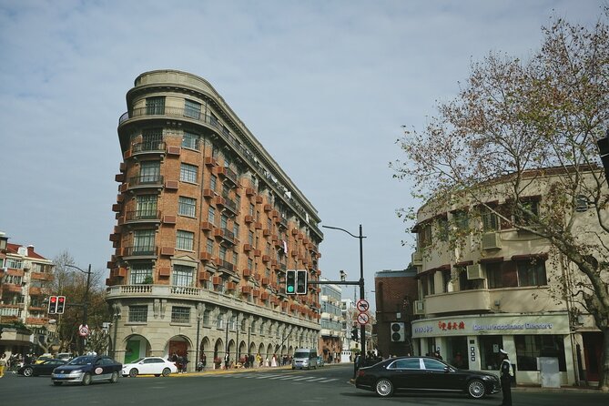 Shanghai French Concession Walking Tour - Experience With the Guide