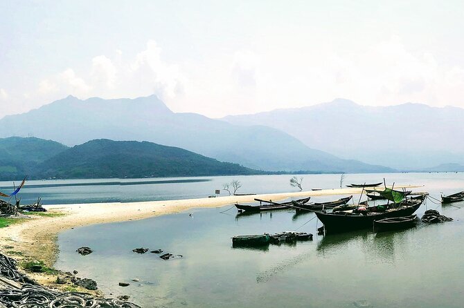 Sightseeing Travel Bus From Hue to Hoi an - Meeting and Pickup Details