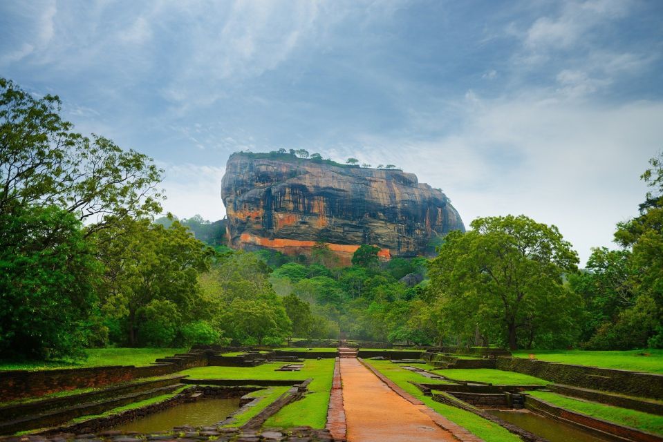 Sigiriya: Rock Fortress Guided Walking Tour - Inclusions and Exclusions