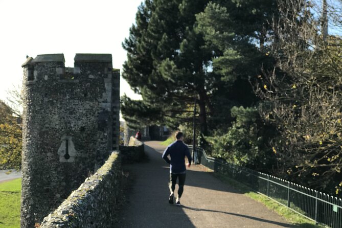 Small-Group City Running Tour in Canterbury - Meeting Point and Logistics