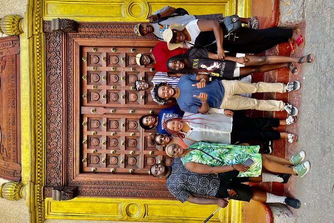 StoneTown Tours - Operating Schedule
