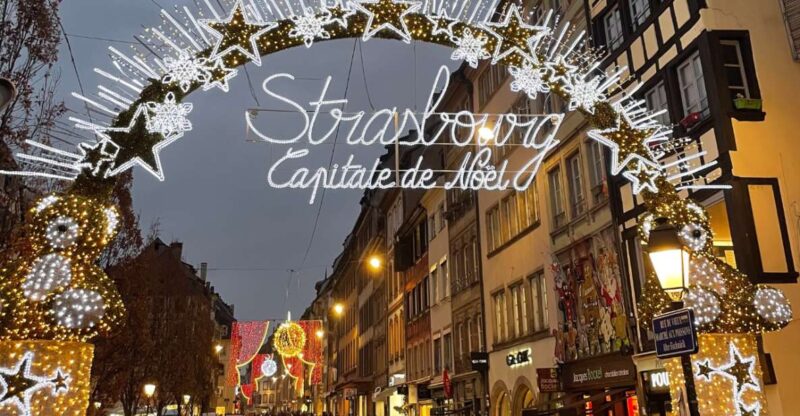 Strasbourg: Christmas Markets Walking Tour With Mulled Wine - Cultural Insights