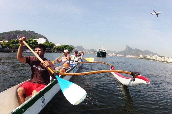 Sugar Loaf Mountain Canoe Tour in Rio De Janeiro - Enjoying Fora Beach