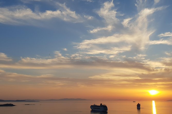 Sunset Cruise to Rhenia& Little Venice With Transfer - Additional Information