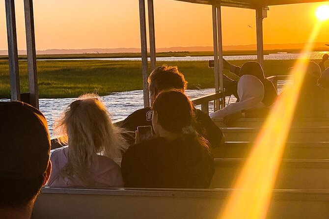 Sunset Wildlife Cruise Along Assateague & Chincoteague Island - Accessibility and Group Considerations