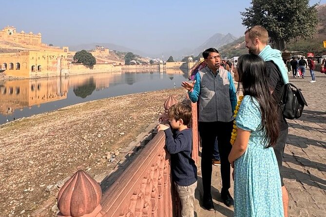 Tailored Full Day Jaipur Private Tour By Car With Expert Guide - Tips for a Great Experience