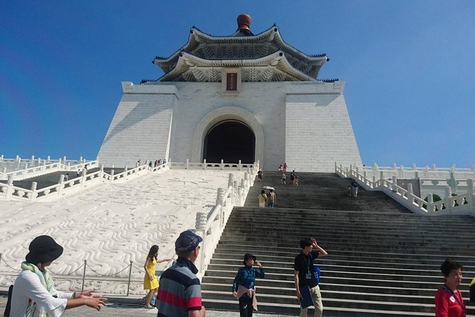 Taipei Timeout: Private 8-Hour Layover Adventures - Itinerary and Attractions