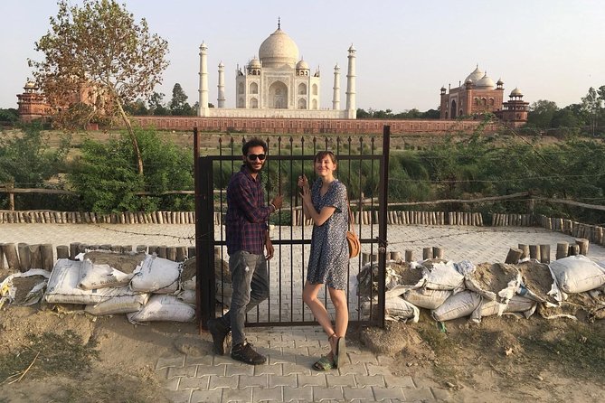 Taj Mahal And Agra Fort Private Sunrise Full Day Tour by Tuk-Tuk - Pickup and Meeting Details