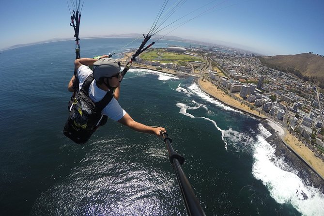 Tandem Paragliding Flight - Logistics and Transportation