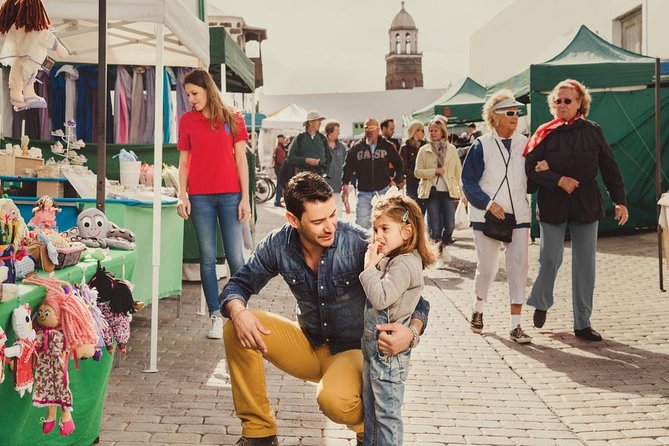 Teguise Market and La Graciosa Island Tour - Pickup Information