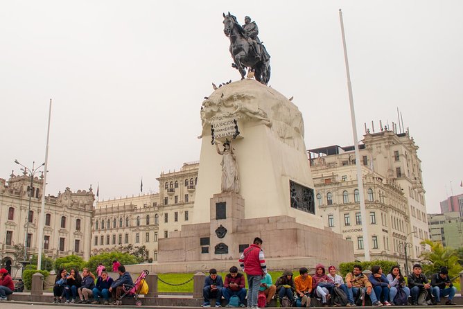 The Larco Museum Tour + Lima City Excursion & Catacombs Visit - Personalized Cultural Experience