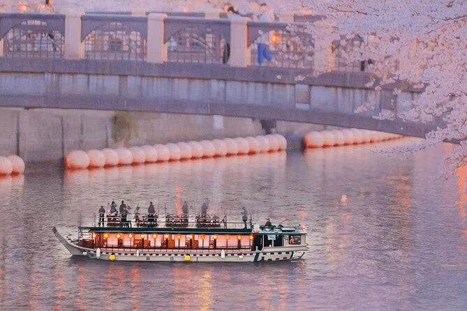 Tokyo Bay Cruise Yakatabune With Dinner Japan Show & Free Drinks - Cultural Performance Insights