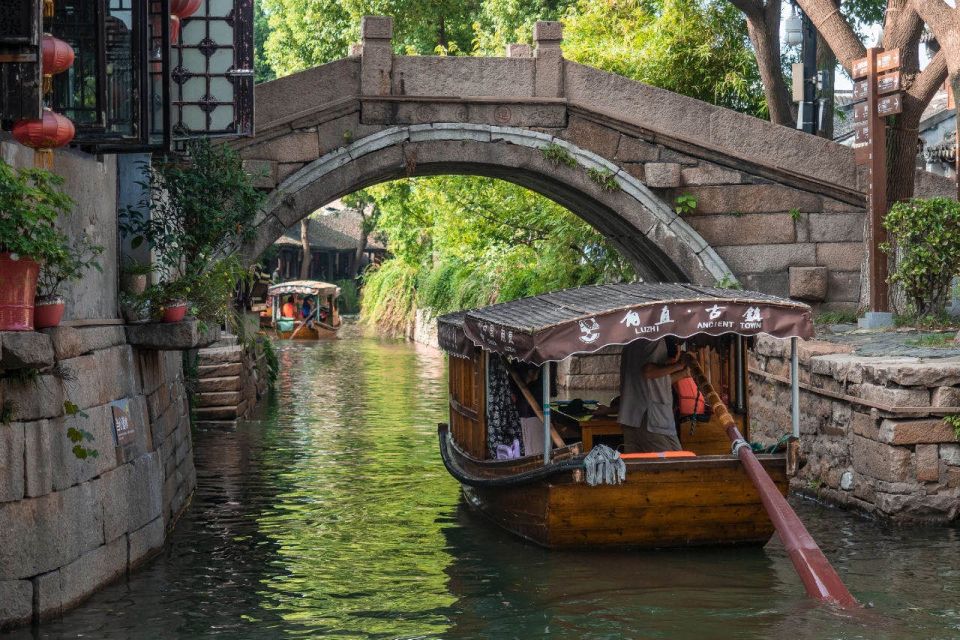 Tongli Water Village: Shanghai Private Day Trip - Experience and Atmosphere