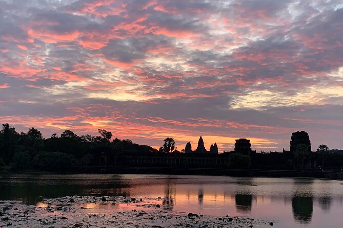 Top 4 Angkor Temples, Sunrise and a Tranquil Temple - The Bayon Temple Wonders