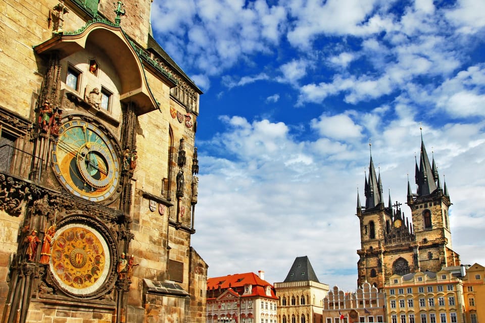 Tour of Prague Old Town Charles Bridge Spanish Synagogue - Exploring the Jewish Quarter