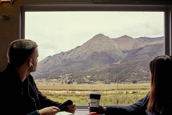 Tour to Machu Picchu 2D-1N by 360 ° Panoramic Train INCA RAIL From Your Hotel in Cusco. - Meeting and Pickup