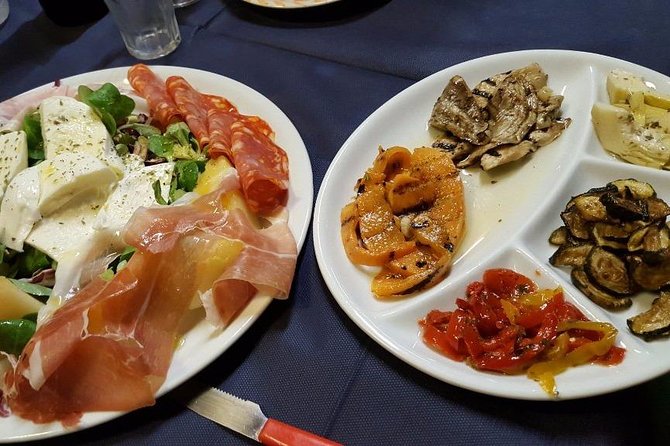 Traditional Neapolitan Dinner in Pompei - Villa Franca - Family Restourant - Mains