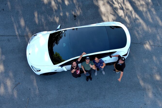 Transfer in Tesla From SDQ Airport to Santo Domingo - Introducing Santo Domingo