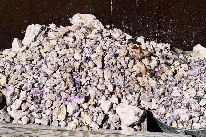 Trip to Pyhä-Luosto National Park and Amethyst Mine - Tour Accessibility