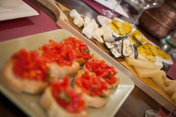 Umbria Wine Lovers Tour L Montefalco & Bevagna L Small Group Tour - Booking Information