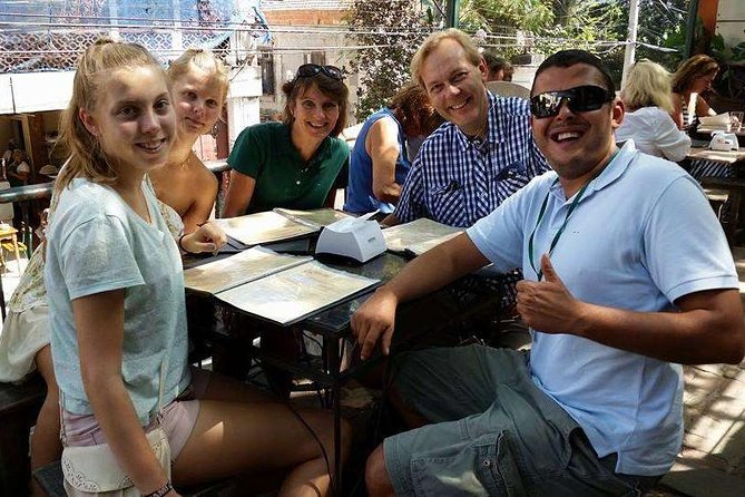 Unforgettable Private Day Tour in Rio - Santa Teresa and Downtown - Admiring Artistic Murals and Graffiti