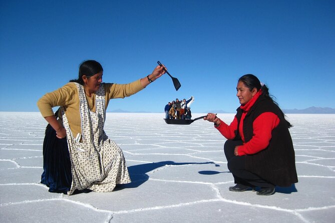 Uyuni Saltflat From San Pedro De Atacama ROUNDTRIP or ONE WAY to Uyuni - Meals and Inclusions
