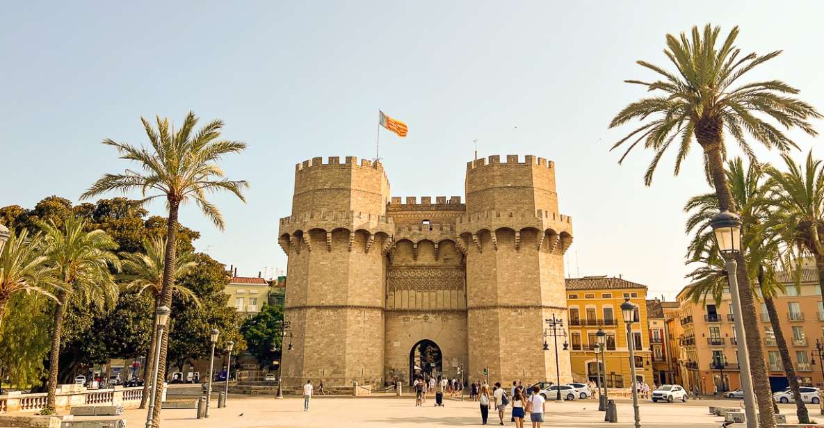 Valencia: City Bike Tour - Live Tour Guide