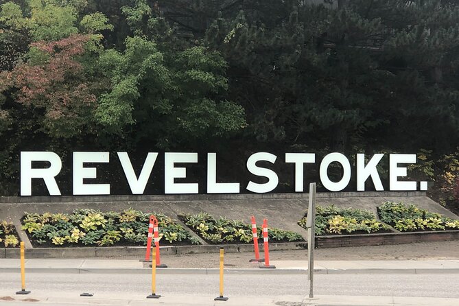 Vancouver to Revelstoke 2 Days Ski and Snowboarding Tour - Pickup and Accessibility