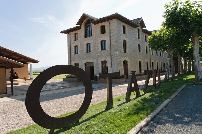Visit and Tasting in Otazu - Booking Information