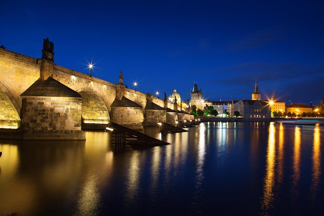 Vltava Dinner Cruise With Music in Prague - Transportation and Pickup Arrangements