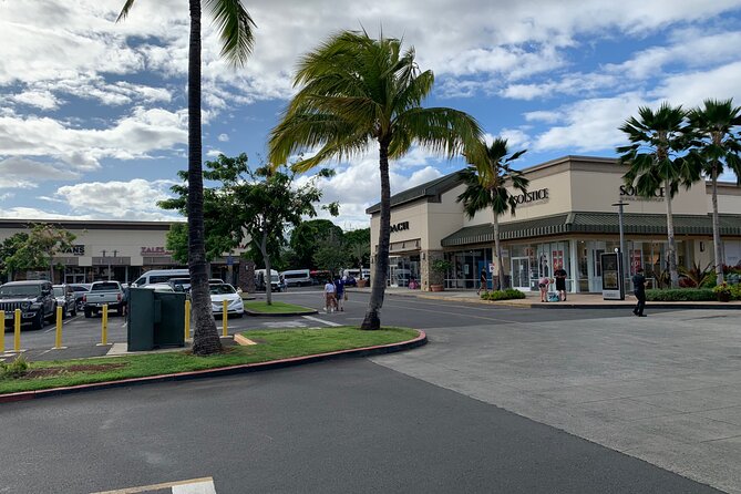Waikele Outlet Shopping Shuttle - Getting to the Waikele Outlets