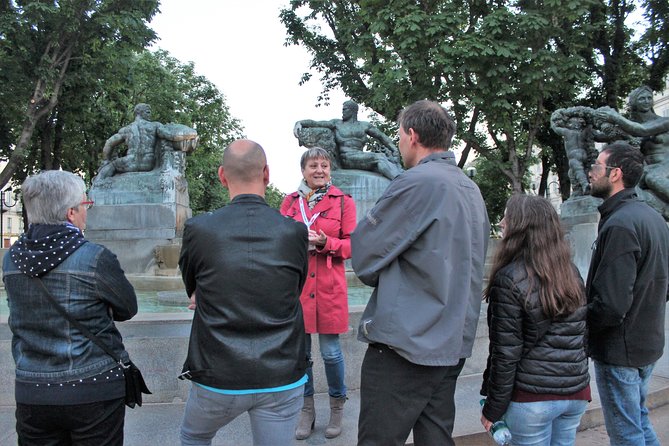 Walking Tour in Small Groups in English - Customer Reviews