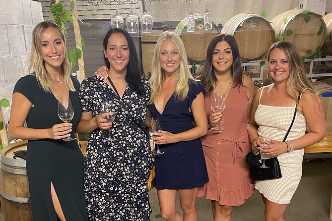 West Kelowna Half Day Wine Tour- Incl. Tasting Fees & Guide Grat! - Pickup Information