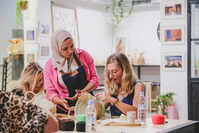 Workshop - Personalization and Embroidery Techniques on Basket - What to Expect