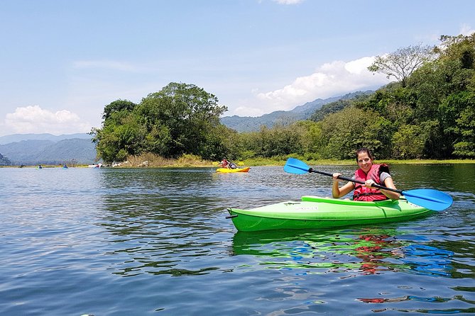 Yojoa Lake Area Day Trip From San Pedro Sula - Yojoa Lake Kayaking