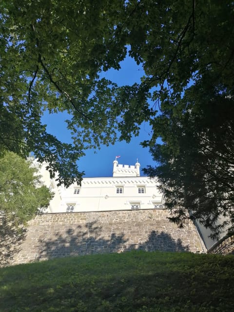 Zagreb: Trakošćan Castle Transfer - Transportation and Comfort