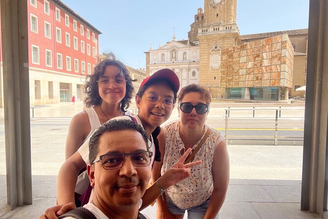 Zaragoza Scavenger Hunt and Sights Self-Guided Tour - Interactive Experience With Points