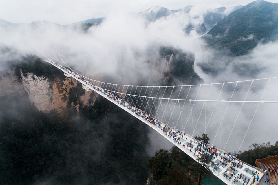 Zhangjiajie National Park: 2-Day Guided Tour W/ Glass Bridge - Day 1: Exploring Yuanjiajie and Tianzi Mountain