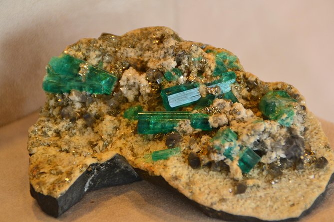4-hour Comprehensive Private Emerald Tour in Bogota - Good To Know