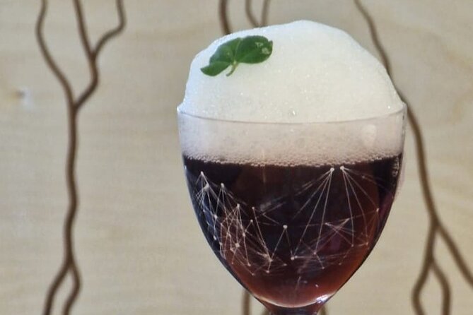 1-Hour Cocktail Masterclass Experience in Dublin - Drink Enjoyment in the Bar