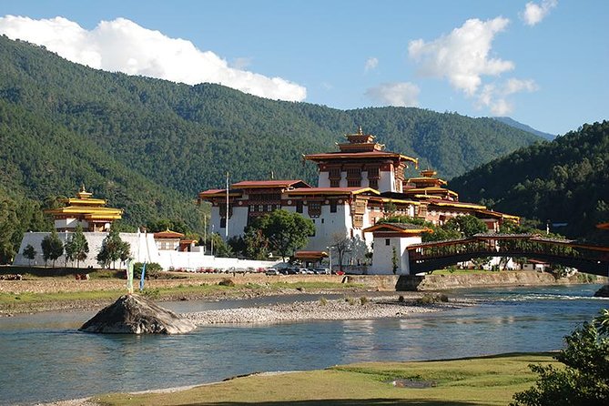 10 Days Essence of BHUTAN - Discovering Trongsa