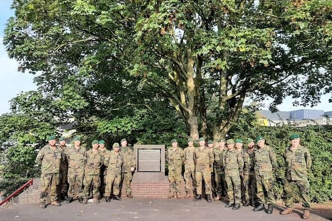 2,5 Hour Battle of Arnhem Tour With Private Guide - Private Tour Experience