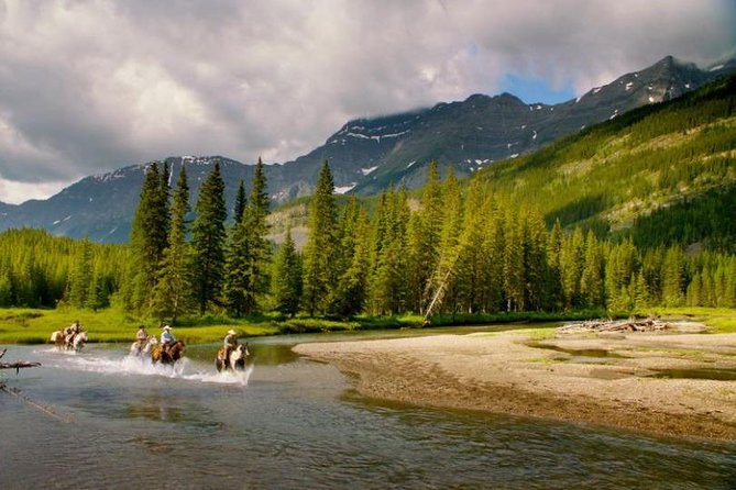 3 Day Rocky Mountains Columbia Icefields Banff and Yoho NP Tour - Itinerary Changes