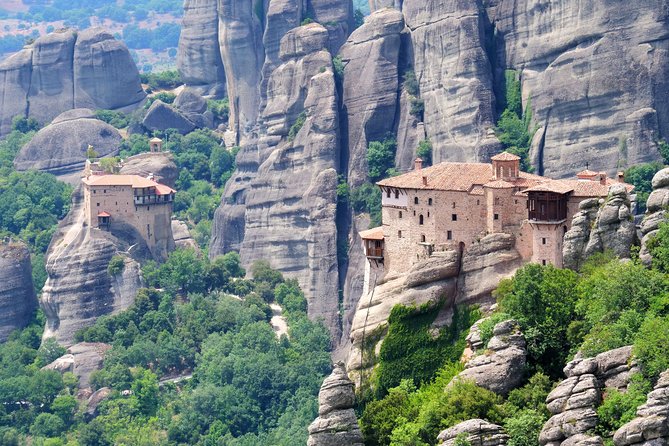 3-Day Trip to Delphi and Meteora From Athens - Tour Inclusions