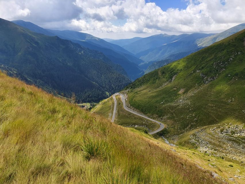 3 Days Private Guided Tour Including Transfagarasan Highway - Day 2 Highlights