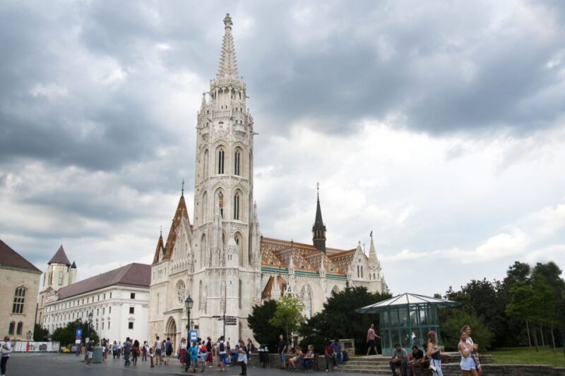 3-Hour Orientation Walking Tour of Buda and Pest - Costs and Inclusions
